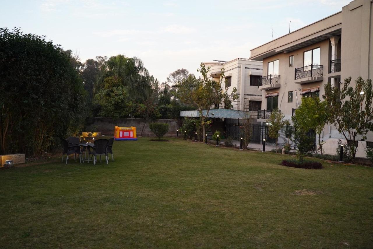 La Maison Islamabad Buitenkant foto