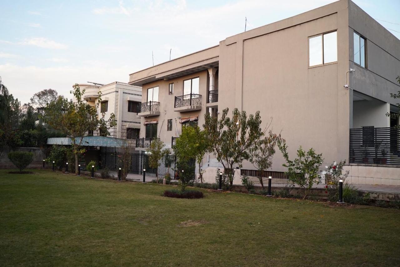 La Maison Islamabad Buitenkant foto